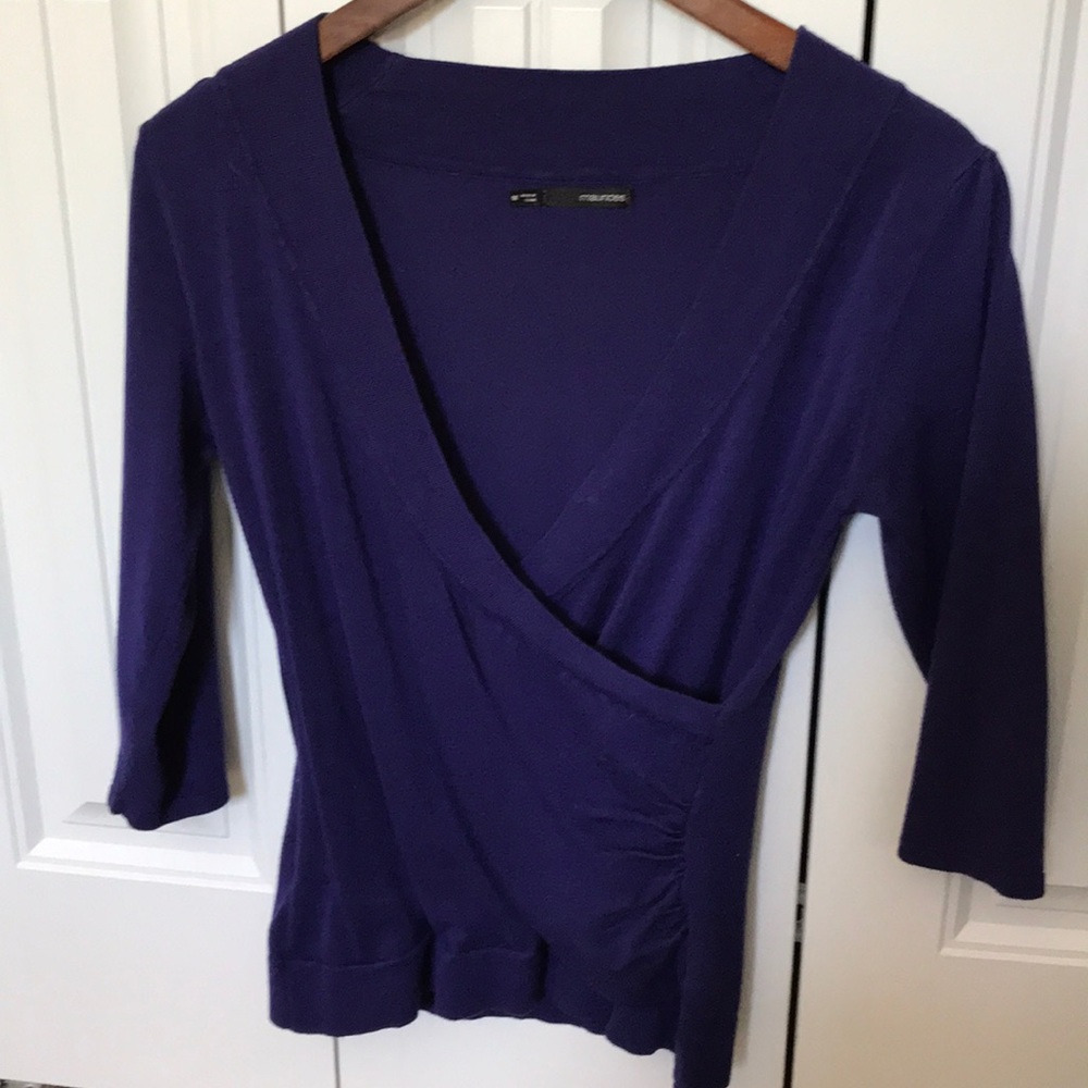 Cross style shirt/lightweight sweater